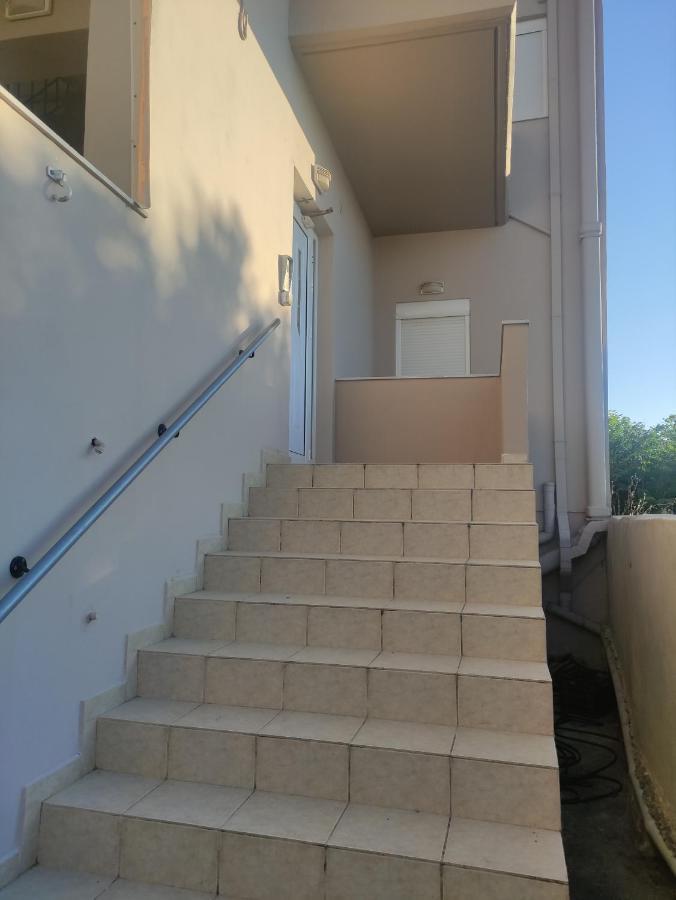 Οικογενειακό Διαμέρισμα Στα Χανια Με Θέα La Canea Exterior foto